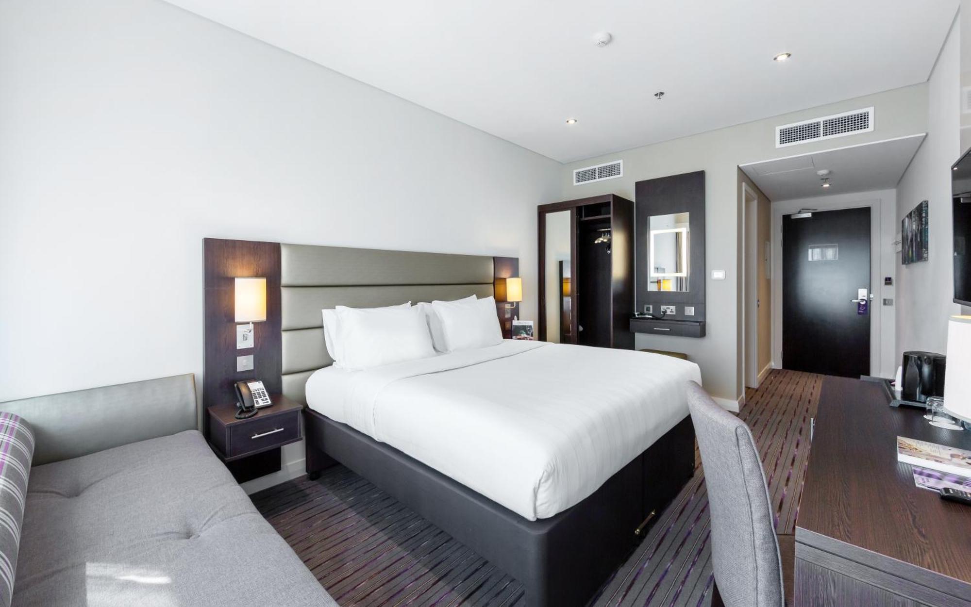 Premier Inn Doha Airport Phòng bức ảnh